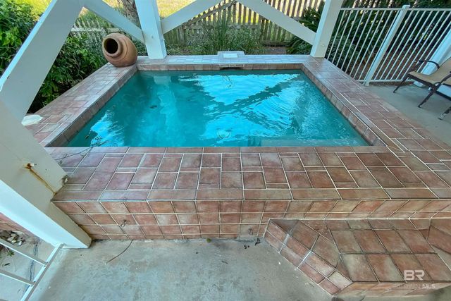 1487 W Beach Boulevard, Gulf Shores, AL 36542