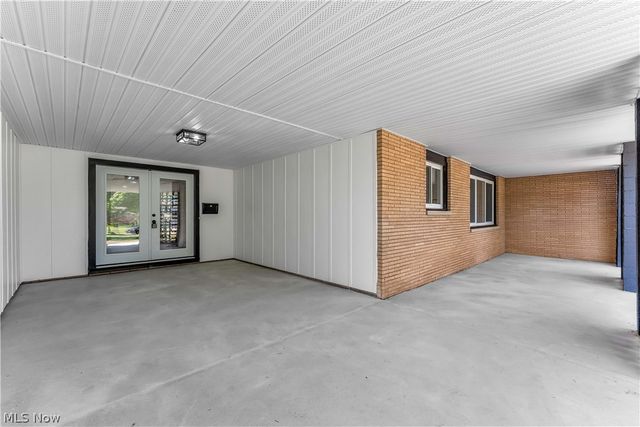 1982 Edenhall Drive, Lyndhurst, OH 44124