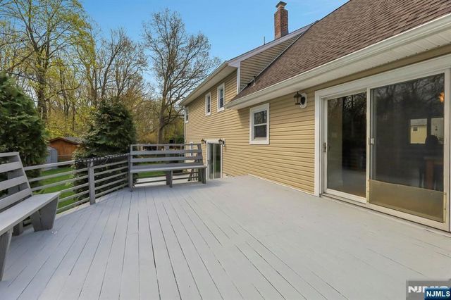 9-09 Elaine Terrace, Fair Lawn, NJ 07410