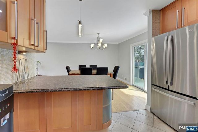 9-09 Elaine Terrace, Fair Lawn, NJ 07410
