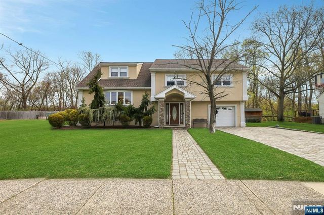 9-09 Elaine Terrace, Fair Lawn, NJ 07410