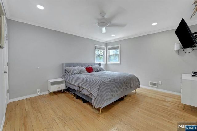 9-09 Elaine Terrace, Fair Lawn, NJ 07410