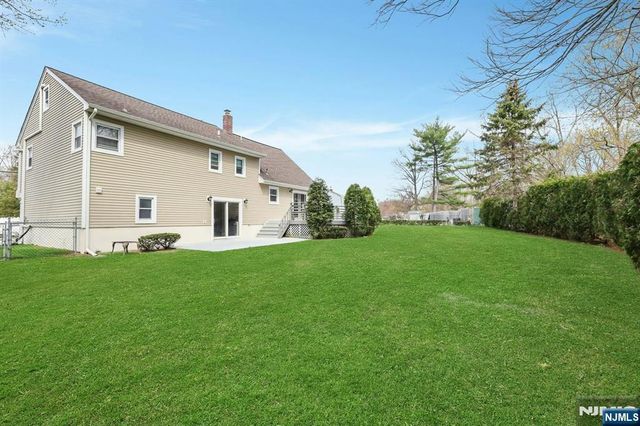 9-09 Elaine Terrace, Fair Lawn, NJ 07410