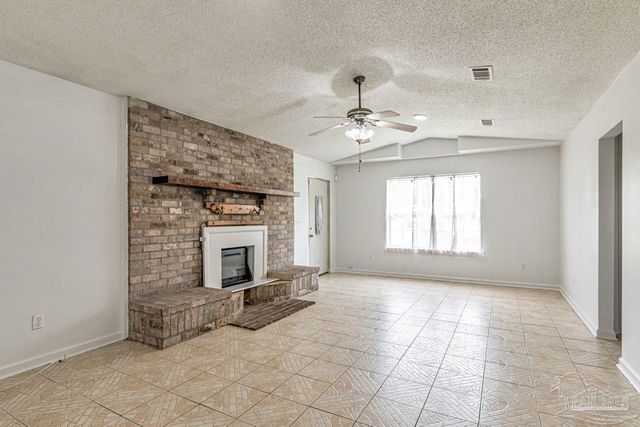 10449 Bernice Rd, Milton, FL 32583