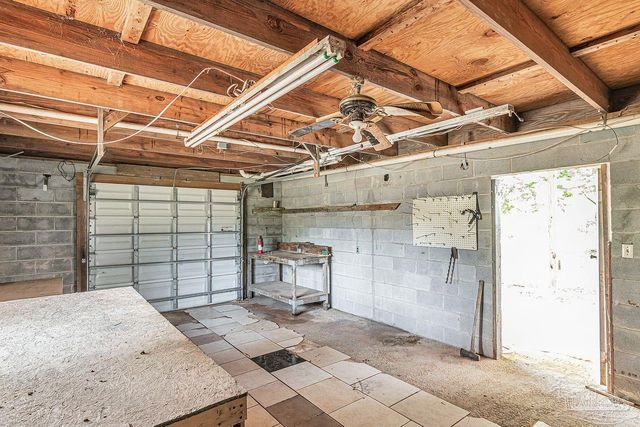 10449 Bernice Rd, Milton, FL 32583