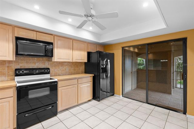 1055 KENSINGTON PARK DRIVE 613, Altamonte Springs, FL 32714