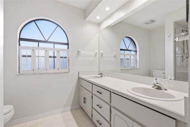 1055 KENSINGTON PARK DRIVE 613, Altamonte Springs, FL 32714