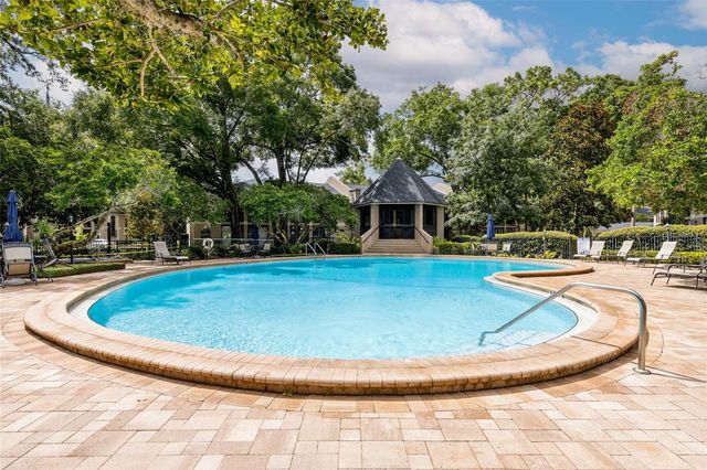 1055 KENSINGTON PARK DRIVE 613, Altamonte Springs, FL 32714