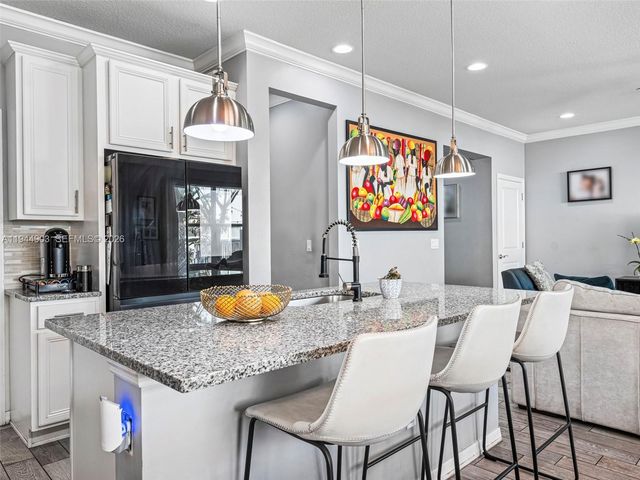 3953 Black Olive Ln, Hollywood, FL 33021