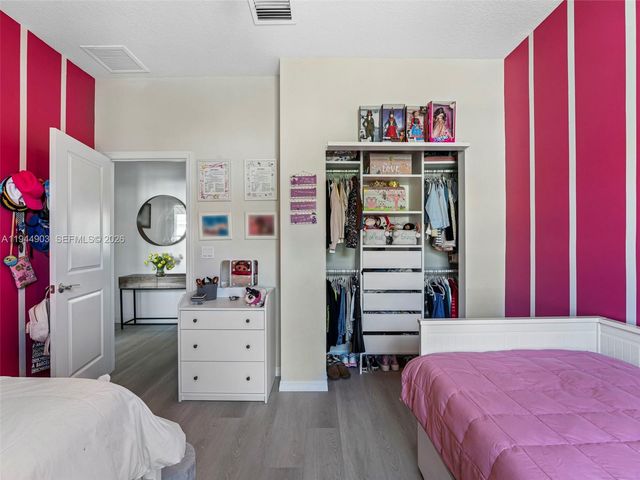 3953 Black Olive Ln, Hollywood, FL 33021