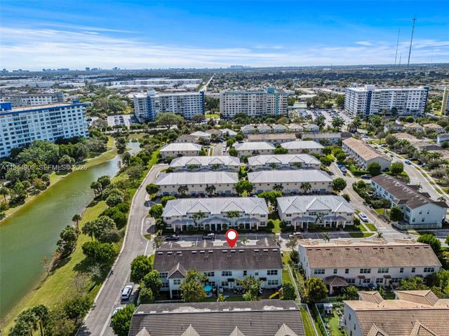 3953 Black Olive Ln, Hollywood, FL 33021