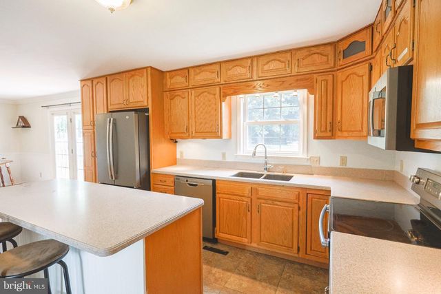 534 CARMA DR, Shippensburg, PA 17257