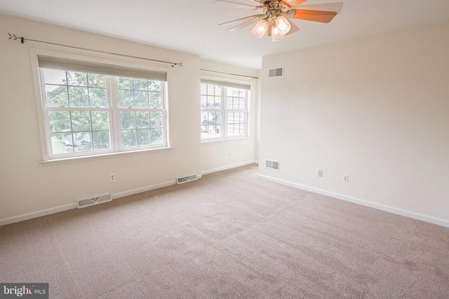 534 CARMA DR, Shippensburg, PA 17257