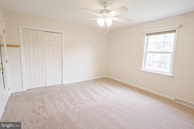534 CARMA DR, Shippensburg, PA 17257