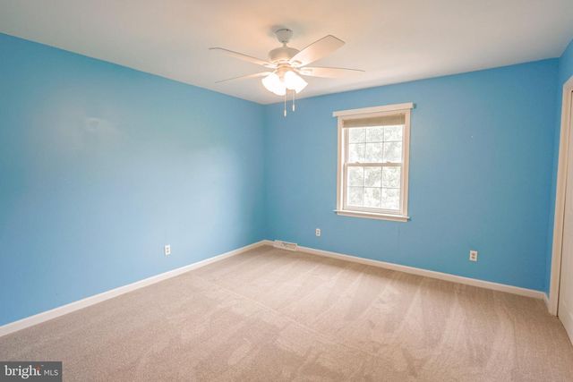 534 CARMA DR, Shippensburg, PA 17257