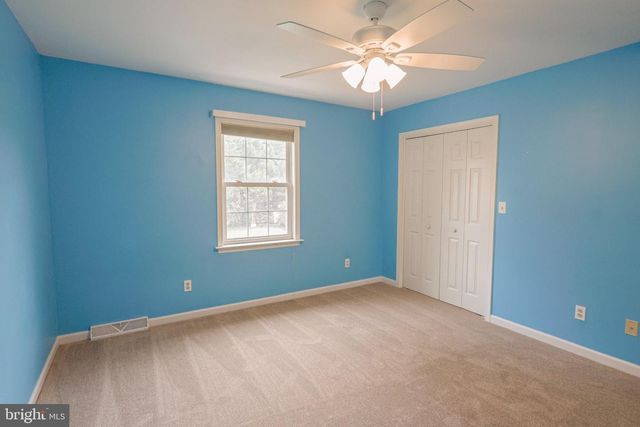 534 CARMA DR, Shippensburg, PA 17257