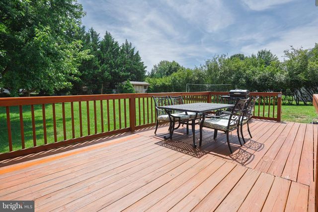 534 CARMA DR, Shippensburg, PA 17257