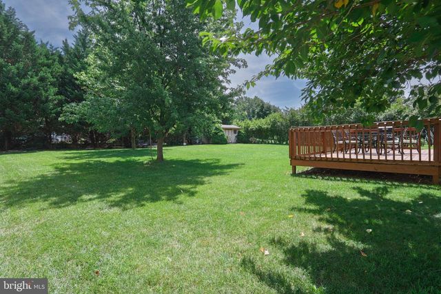 534 CARMA DR, Shippensburg, PA 17257