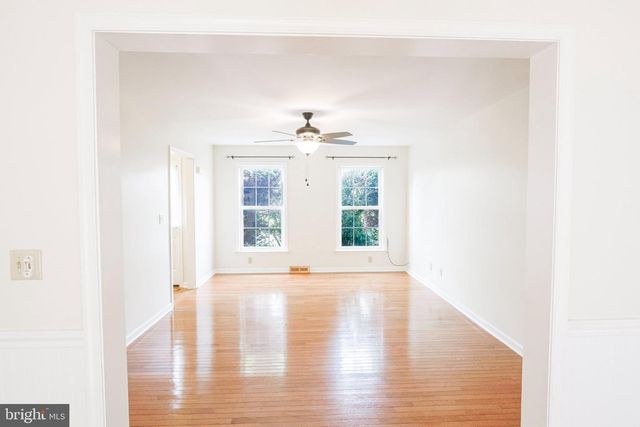 534 CARMA DR, Shippensburg, PA 17257