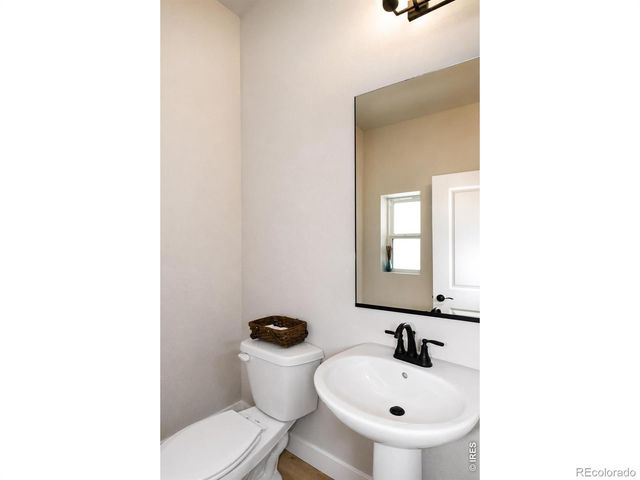 2908 Donatello Street, Loveland, CO 80538