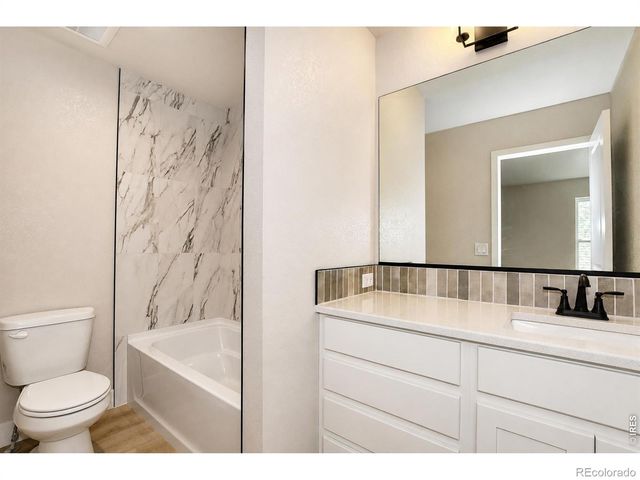 2908 Donatello Street, Loveland, CO 80538