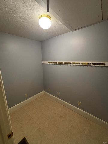 6658 W Mulberry Jefferson Road, Frankfort, IN 46041