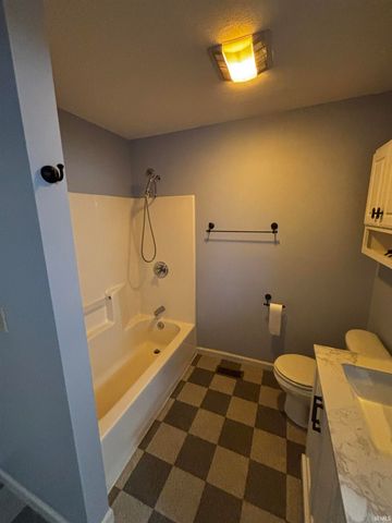 6658 W Mulberry Jefferson Road, Frankfort, IN 46041