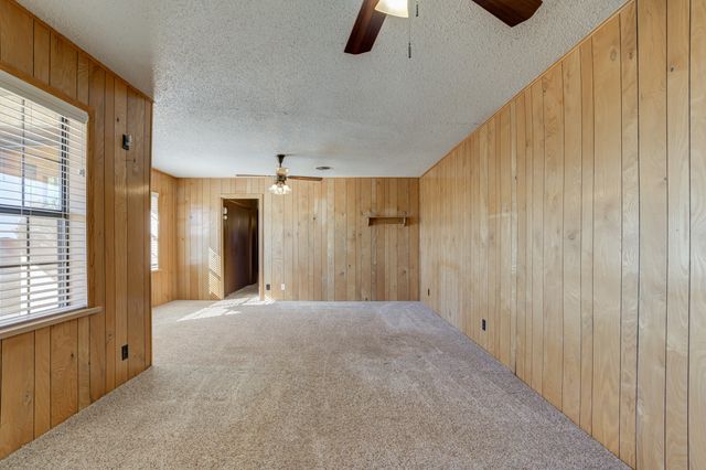 1651 Bear Road, Levelland, TX 79336