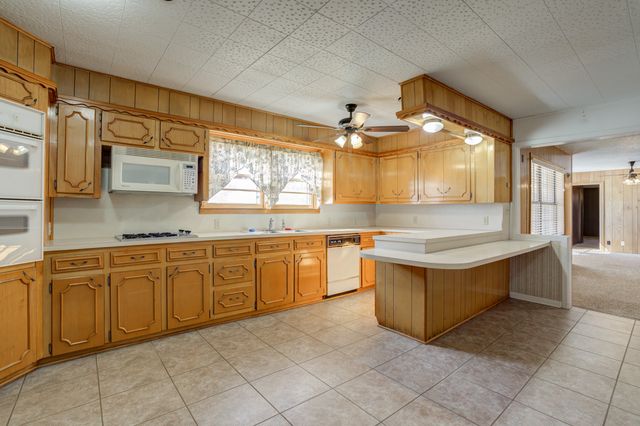 1651 Bear Road, Levelland, TX 79336