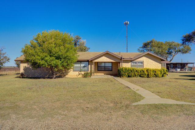 1651 Bear Road, Levelland, TX 79336