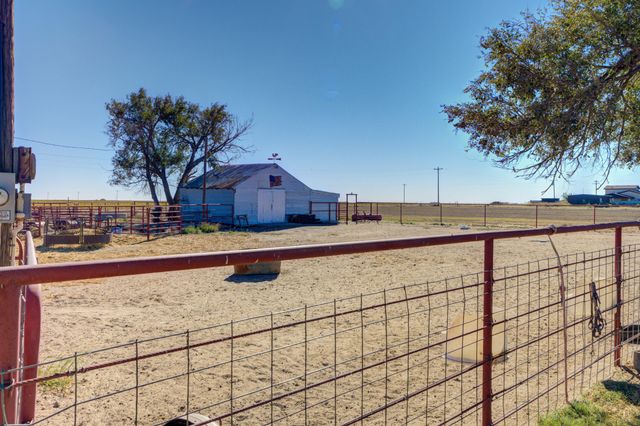1651 Bear Road, Levelland, TX 79336