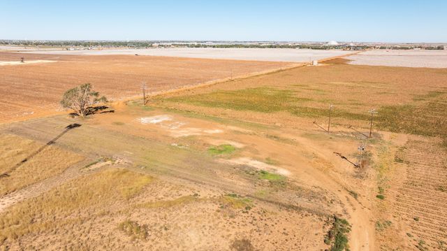 1651 Bear Road, Levelland, TX 79336