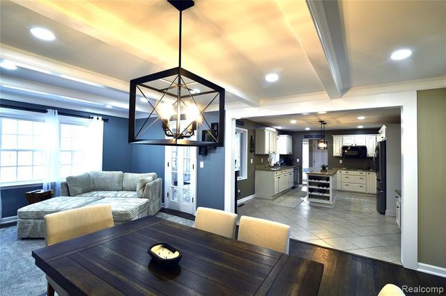 9693 Burning Tree Drive, Grand Blanc, MI 48439