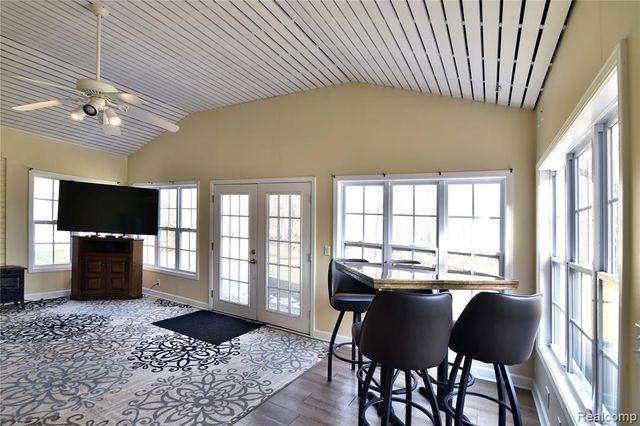 9693 Burning Tree Drive, Grand Blanc, MI 48439