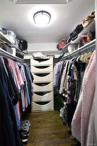 9693 Burning Tree Drive, Grand Blanc, MI 48439