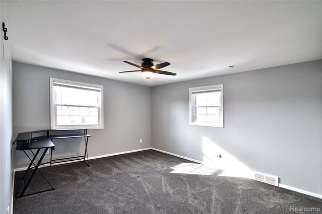 9693 Burning Tree Drive, Grand Blanc, MI 48439