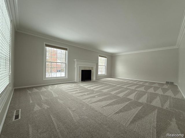 9693 Burning Tree Drive, Grand Blanc, MI 48439