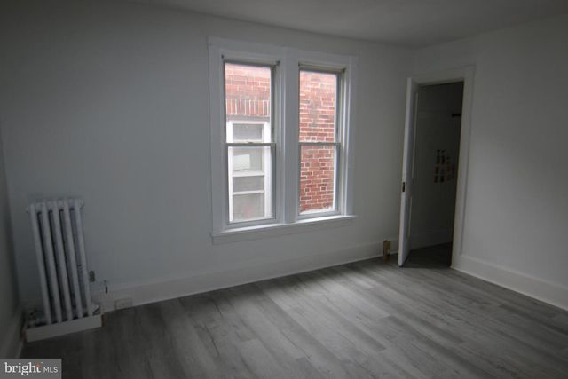 1804 HOLLY ST, Harrisburg, PA 17104