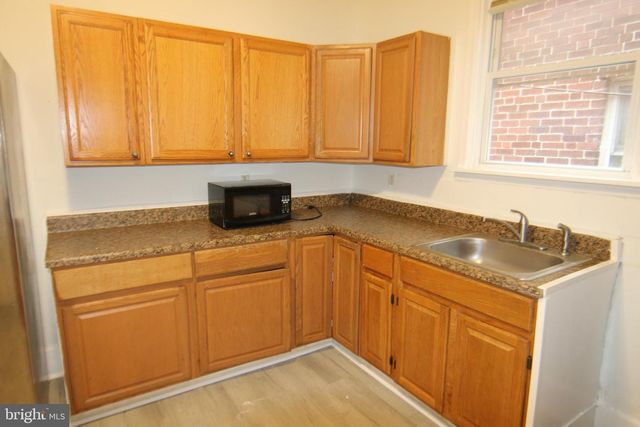 1804 HOLLY ST, Harrisburg, PA 17104