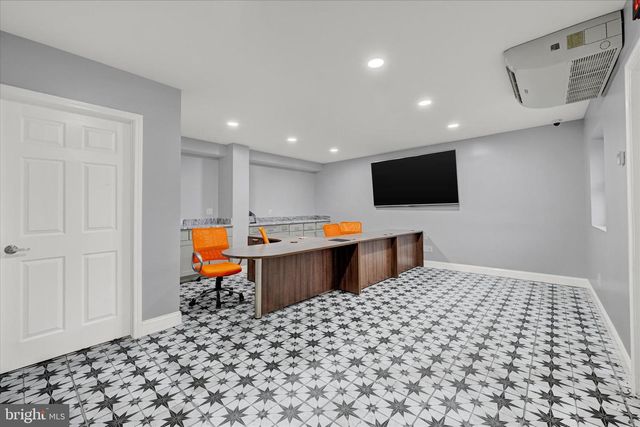 2400 ANNAPOLIS RD, Baltimore, MD 21230