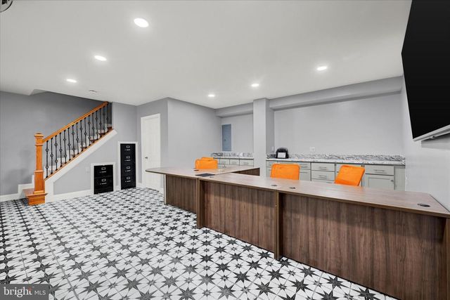 2400 ANNAPOLIS RD, Baltimore, MD 21230