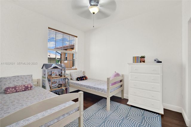 1121 SW 147th Ter, Pembroke Pines, FL 33027