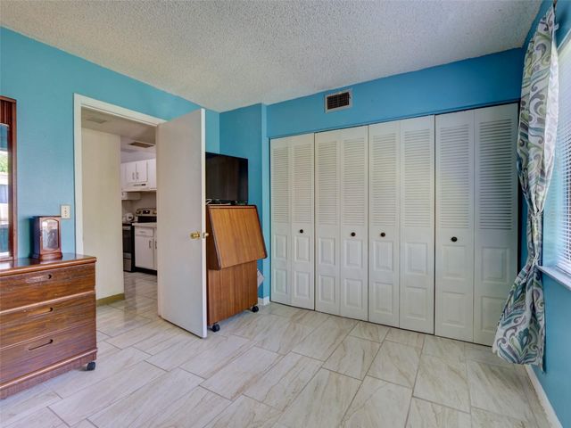3242 S SEMORAN BOULEVARD 22, Orlando, FL 32822