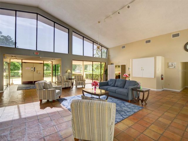 3242 S SEMORAN BOULEVARD 22, Orlando, FL 32822