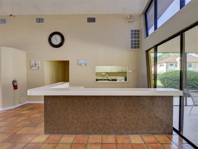 3242 S SEMORAN BOULEVARD 22, Orlando, FL 32822
