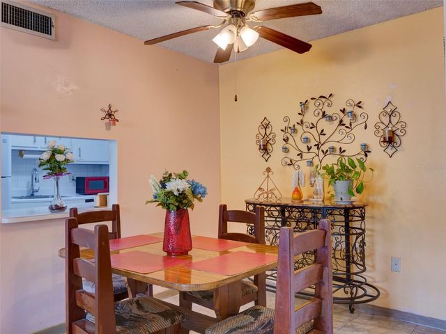 3242 S SEMORAN BOULEVARD 22, Orlando, FL 32822