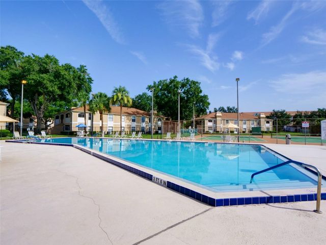 3242 S SEMORAN BOULEVARD 22, Orlando, FL 32822