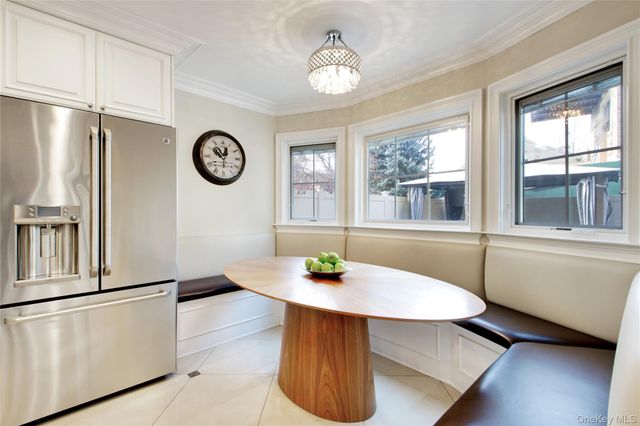 54-16 252nd Street, Little Neck, NY 11362