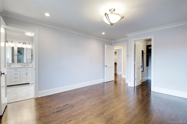 54-16 252nd Street, Little Neck, NY 11362