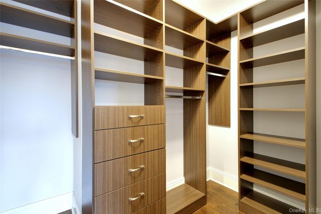 54-16 252nd Street, Little Neck, NY 11362